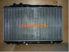 Радиатор двигателя автомат FD Sedan Honda Civic (06-11)