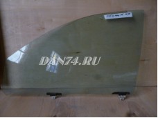 Стекло переднее левое б/у оригинал Toyota Yaris / Vitz / Echo / Platz (99-05)