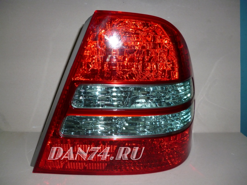 Фонарь Toyota Corolla E12 (02-04) правый задний красный белый | Тойота Королла | 1698 руб. | 212-19G1R-U/21219G1RU [ Оригинал: 81550-1E240/815501E240 ]