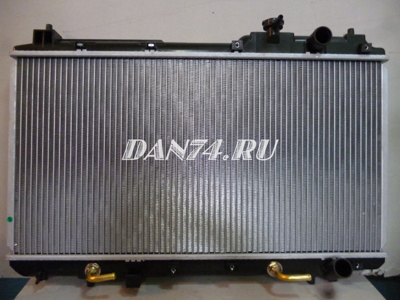 Радиатор Honda CR-V (97-01) | Хонда СРВ | 3700 руб. | HD0004