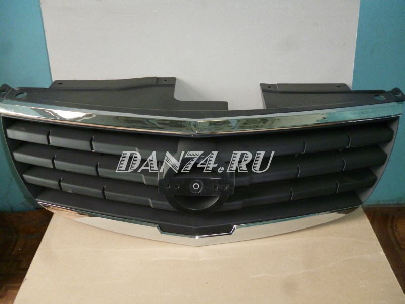 Решетка радиатора Nissan Almera Classic (06-) черная с молдингом | Ниссан Альмера Классик | 2688 руб. | DT08-093-J0/DT08093J0